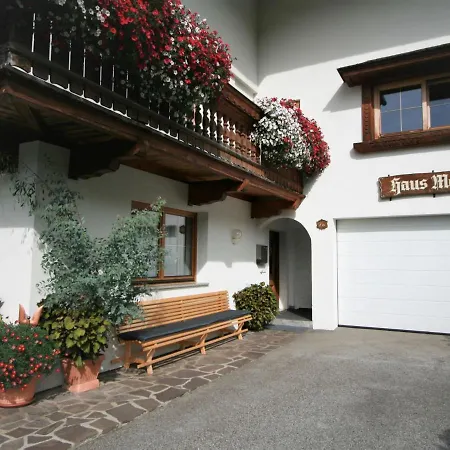 Moidl - Suz251 By Interhome *